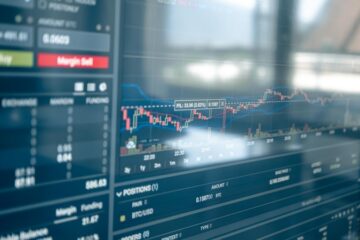 How currency markets work for retail traders in South Africa 6